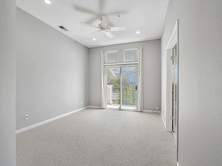 1103 Emerald Bay Ln — Photo 15
