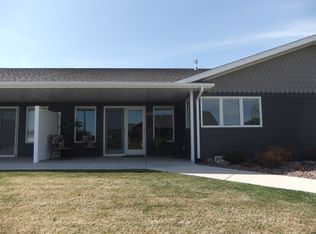 202 36th Ave NE, Great Falls, MT 59404