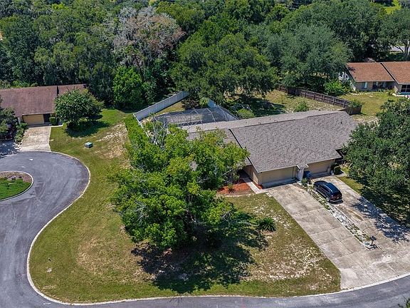 5th image of 1040 W VILLAGE GREEN ROAD