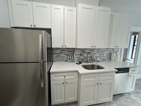2nd image of 8374 Talbot St APT 2F
