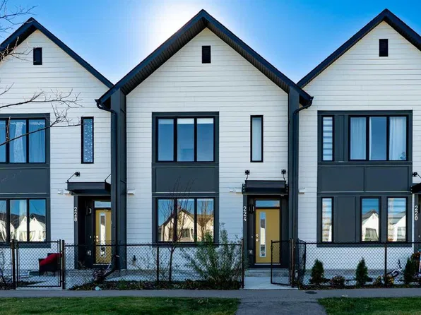 224 S Point Park SW, Airdrie, AB T4B 5C3