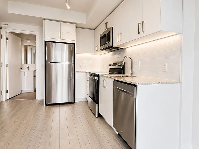 4010 Eglinton Ave W #1314 — Photo 8
