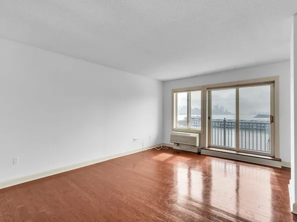 6209 City Place image 1 of 30