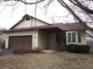 1399 Summit Ave, Saint Paul Park, MN 55071