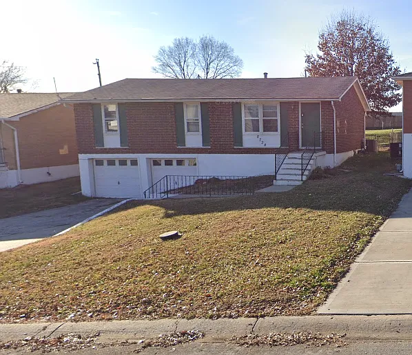 8724 N Jefferson St — Photo 3
