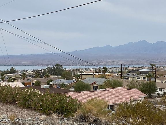 4th image of 3081 Winterhaven Dr Lot 24