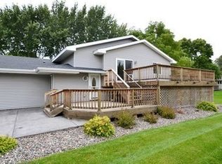 11922 91st Ave N, Maple Grove, MN 55369