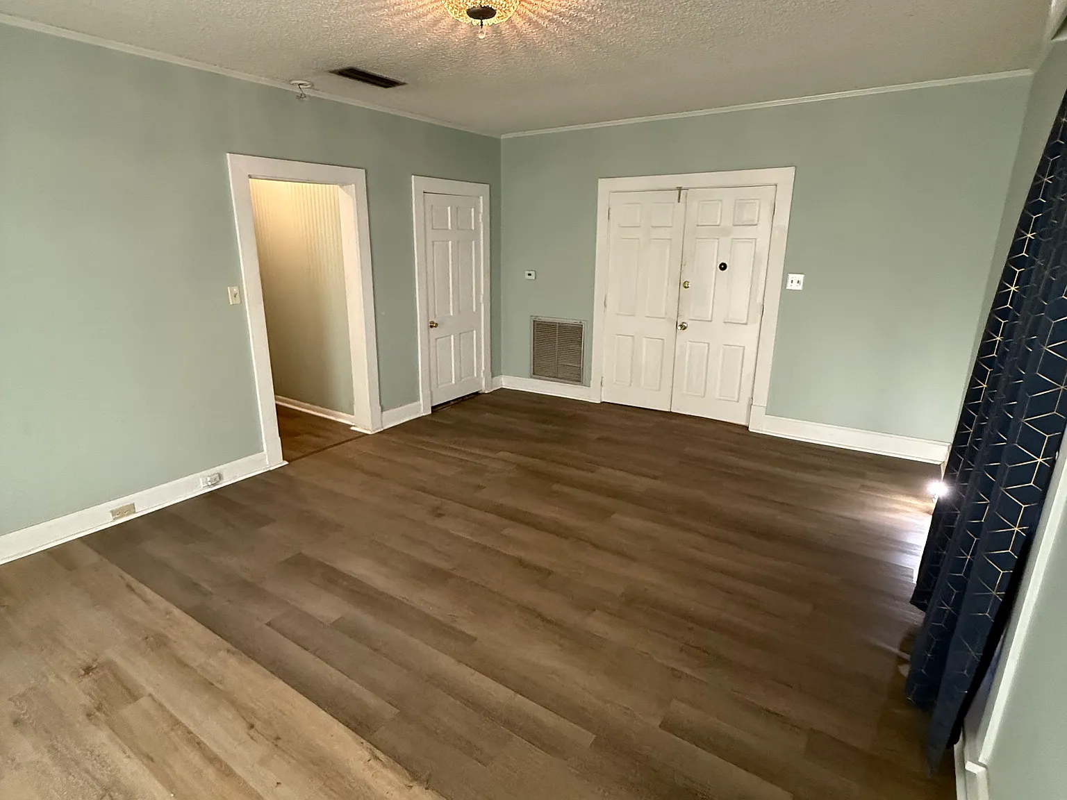 1 bed, 604 sqft, $800 — Photo 2