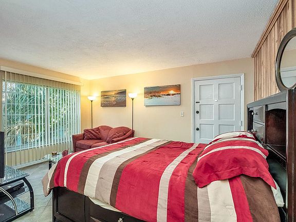 5th image of 300 Monroe Ave APT 24