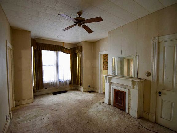 2nd image of 2316 Norwood Ave