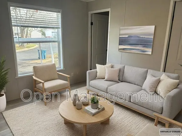 16 English Village Park, Nixa, MO