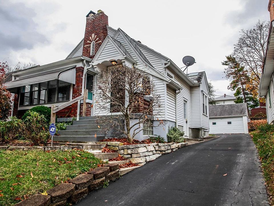 1st image of 116 Fernwood Ave