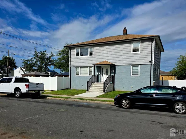 71 Lowell St, Carteret, NJ 07008