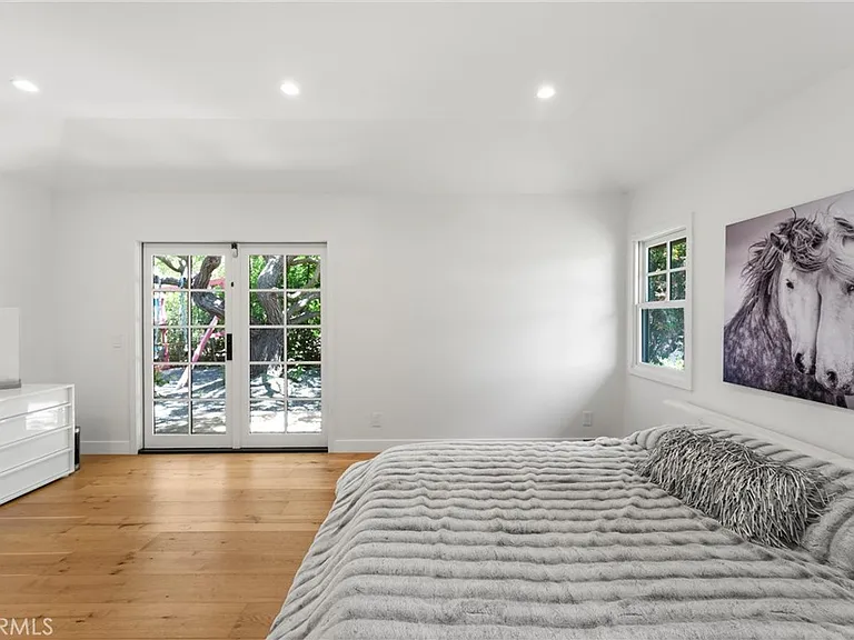 7337 La Soldadera — Photo 32