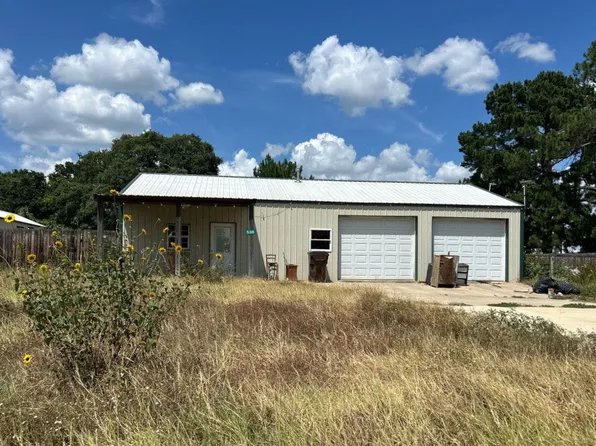 538 Lakeside Dr, Caldwell, TX 77836