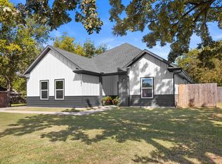 201 W South St, Whitesboro, TX 76273