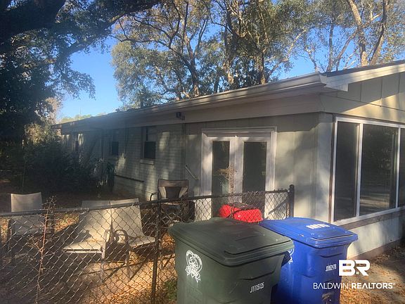 3rd image of 23022 Miflin Rd