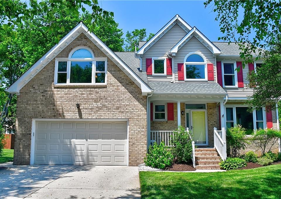 1st image of 612 Aguila Dr