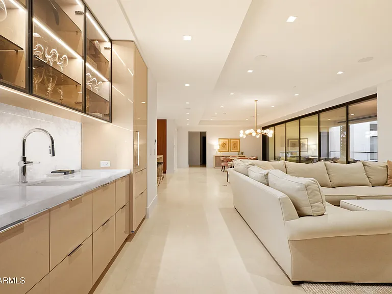 6587 N Palmeraie Blvd #2014 — Photo 16