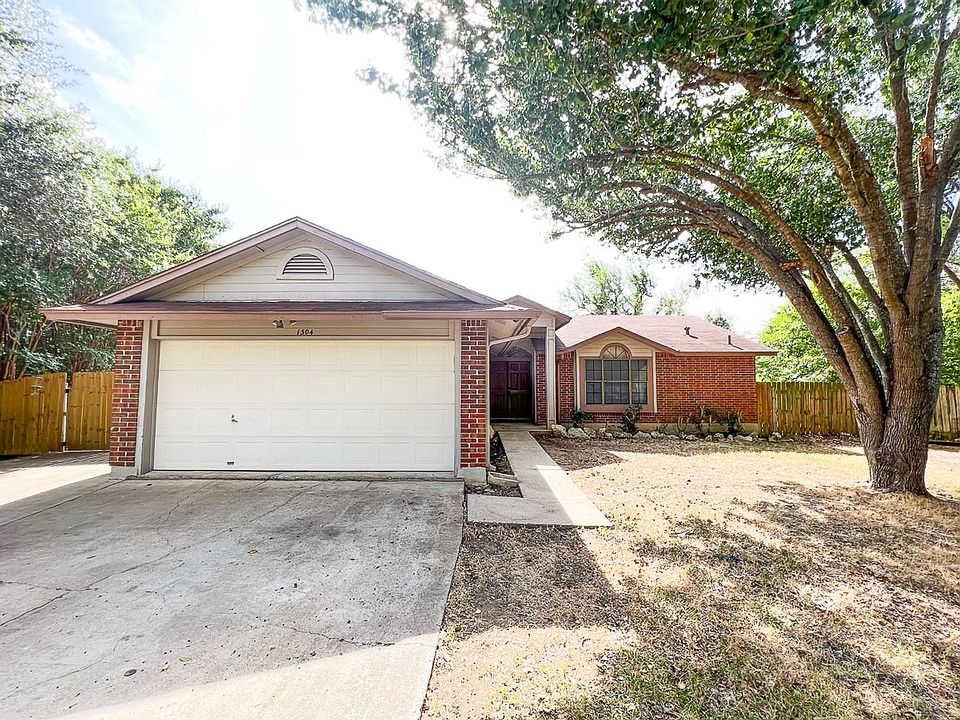 1st image of 1304 Mulberry Way