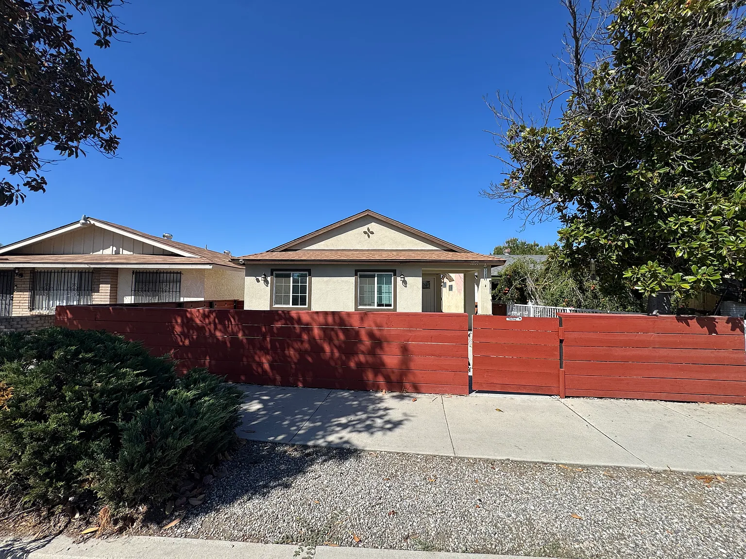 1153 S Buena Vista St — Photo 3