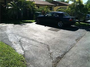 6541 SW 147th Ct, Miami, FL 33193