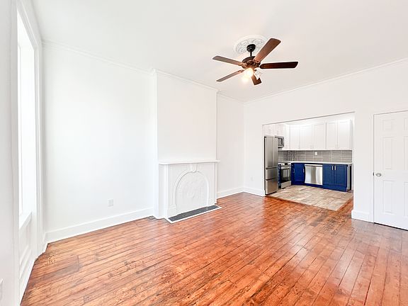 2nd image of 556 Vanderbilt Ave #1