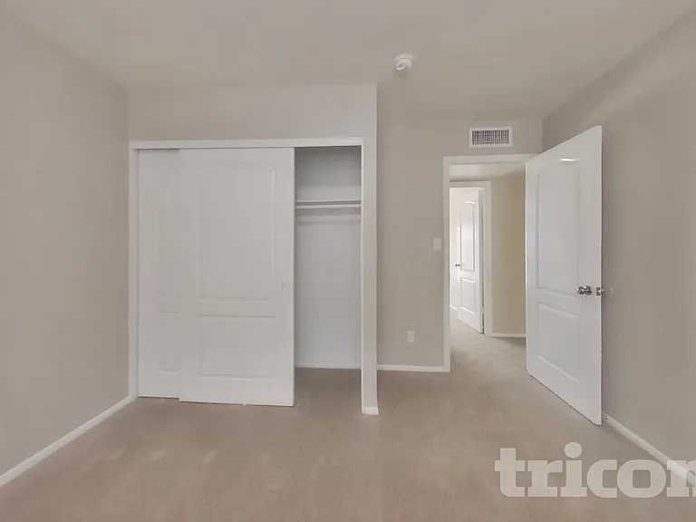 3849 W Poinsettia Dr — Photo 14