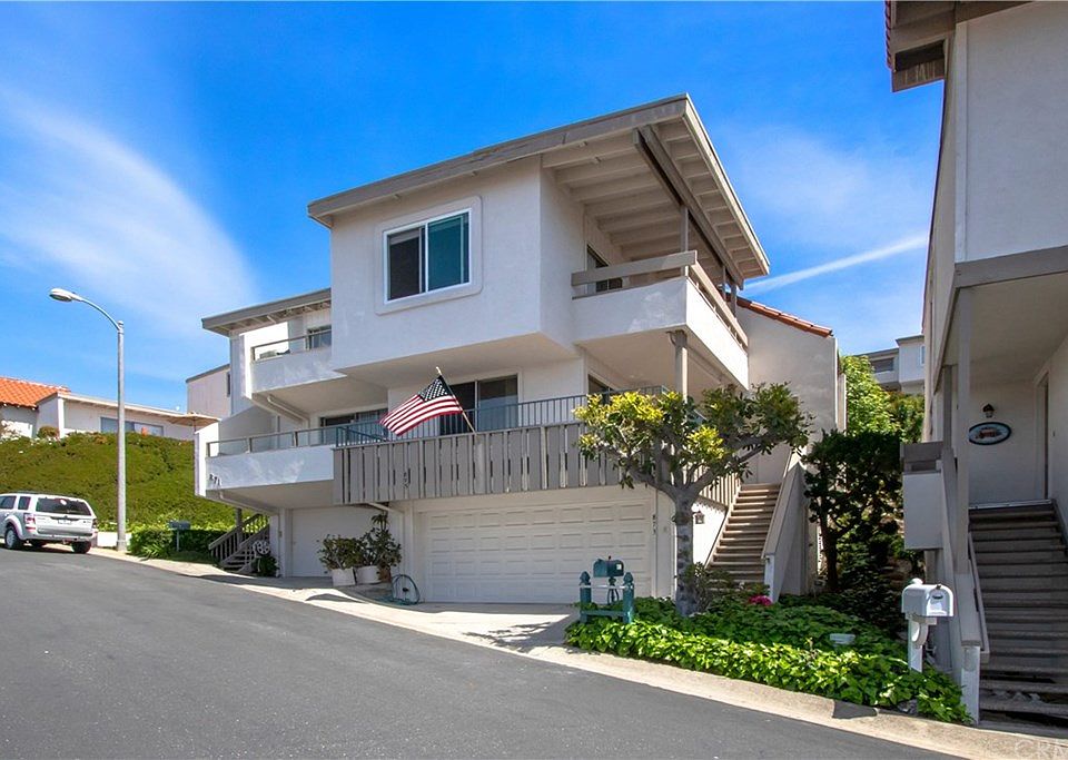 1st image of 873 Calle Pluma