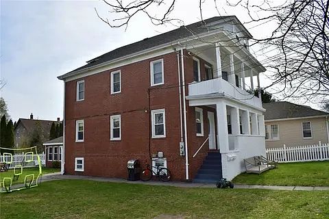 1st image of 88 Maple Ave #2