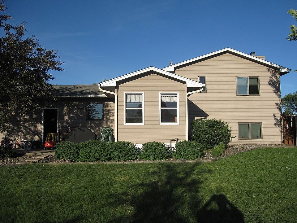 2nd image of 13786 Underclift St NW