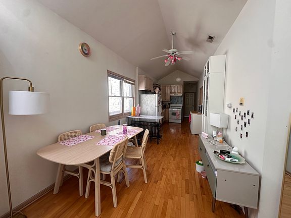 4th image of 1423 W Cortez St APT 3