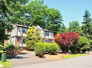 69 Woodbine Rd, New City, NY 10956
