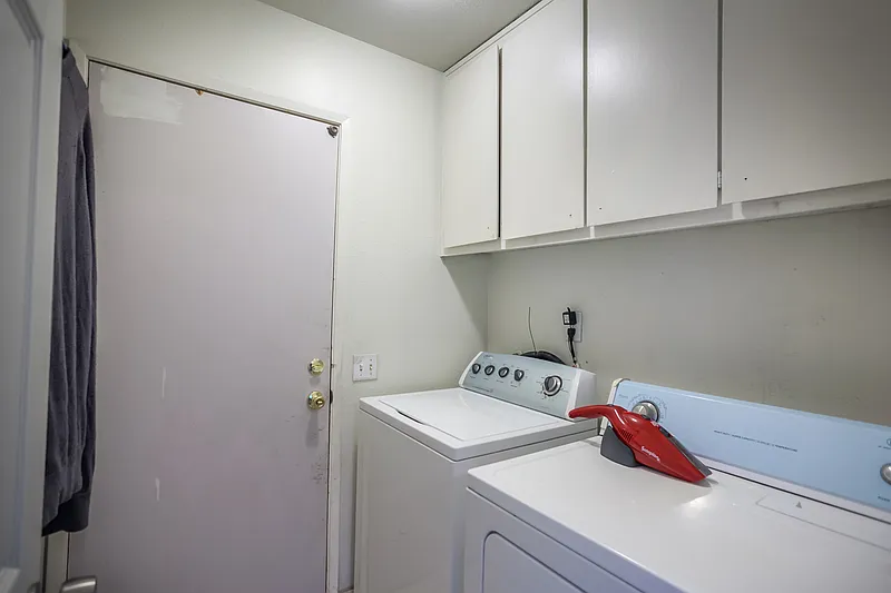 Thumbnail 17