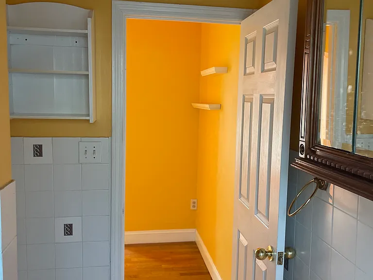 125 Highland Ave #1 — Photo 9