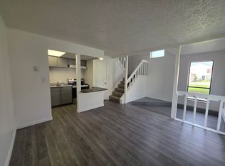 1820 Anton Dr, Akron, OH 44306