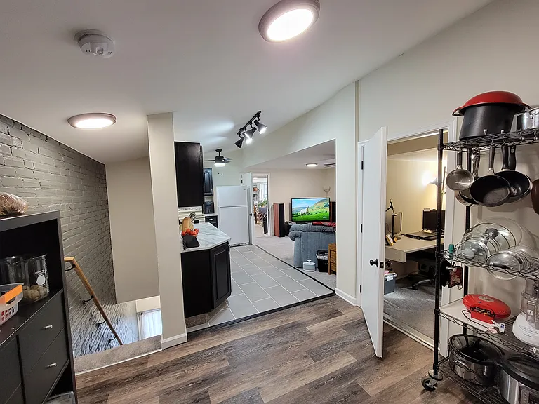 217 Pearl St #2 — Photo 21