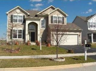 2518 Deer Point Dr, Montgomery, IL 60538