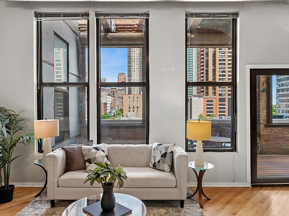 4th image of 1243 S Wabash Ave APT 503