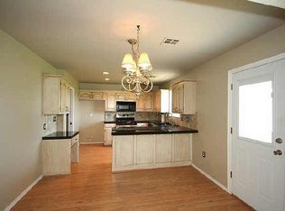 17417 S Harvard Ave E, Mounds, OK 74047