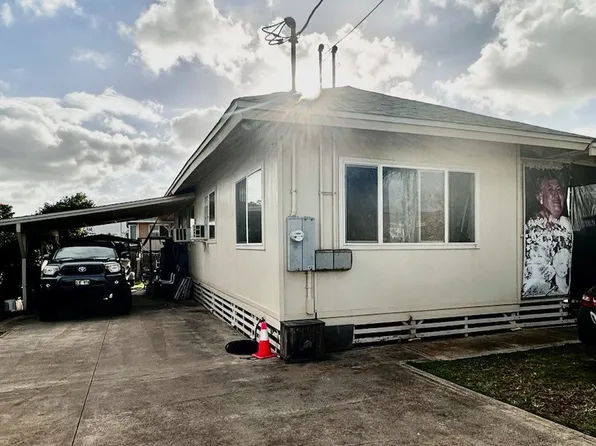 623 Ihiihi Ave, Wahiawa, HI 96786