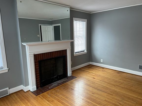 4th image of 2329 Mount Claire Ave APT 1