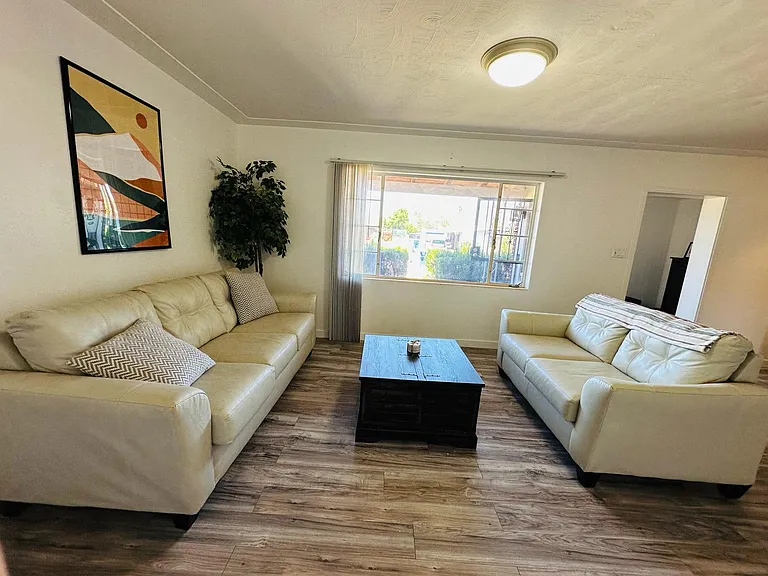 3010 E Copper St — Photo 11