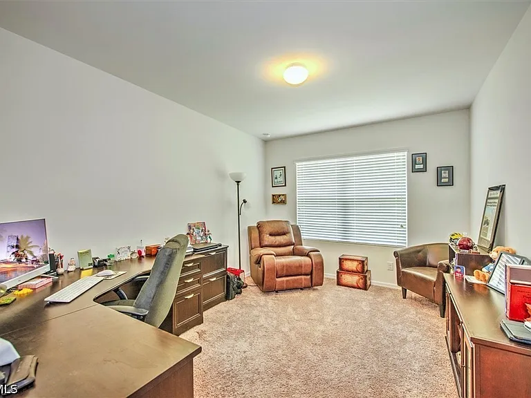 3200 Birch Tree Ln — Photo 18