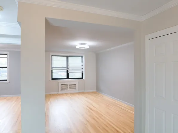 138-18 28th Road image 8 of 12