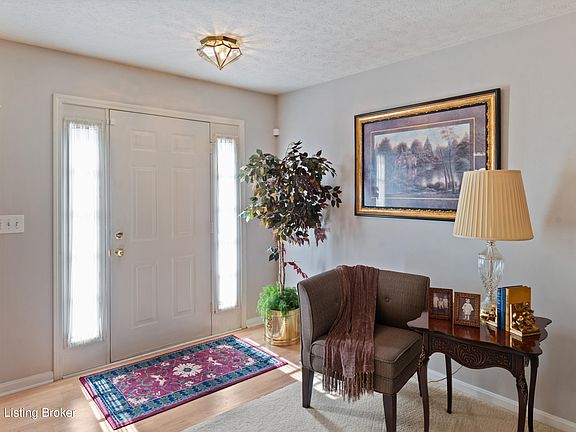 5th image of 9404 Bayberry Green Ln