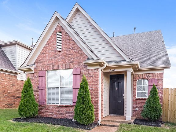 4th image of 10169 Sorrento Pl