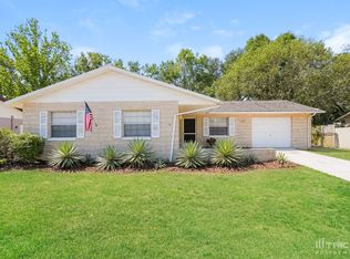 1107 Melrose St, Seffner, FL 33584