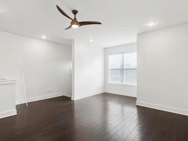 518 W Montgomery Ave #5 — Photo 2
