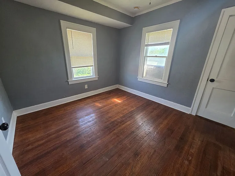 3701 Indiana Ave — Photo 10